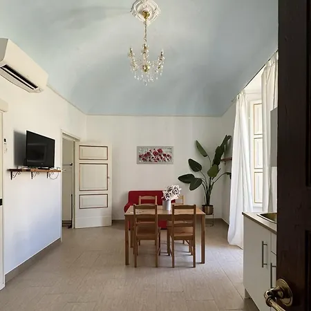 Zi Albina Apartment *